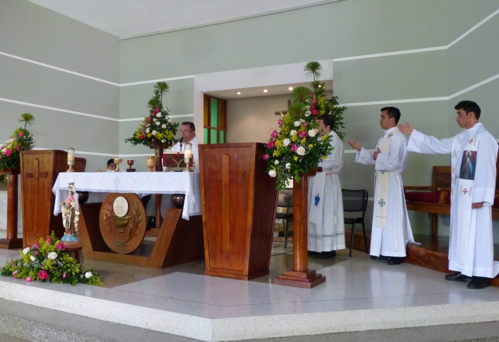 20 años de sacerdocio del Padre Reinaldo